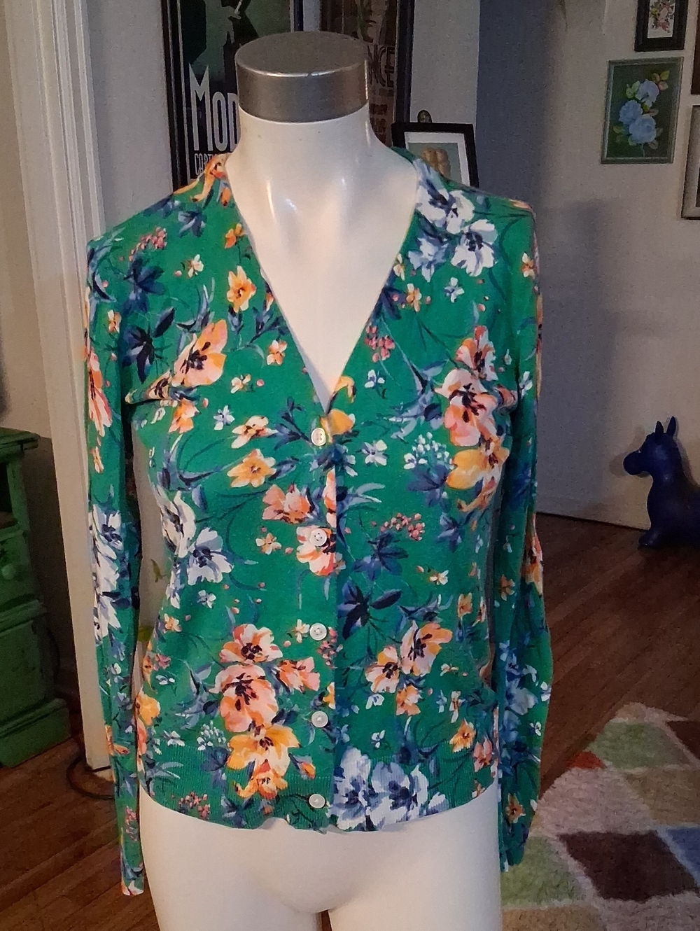 Floral Button-Front Green Women's Top